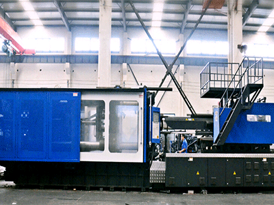 plastic tray injection molding machine
