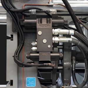 Haichen plastic clothespin injection molding machine