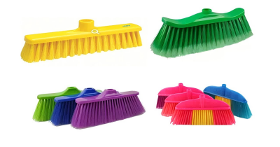 Plastic broom head
