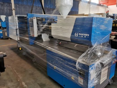Haichen injection molding machine