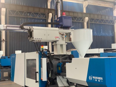 Are plastic injection molding Machines Expensive