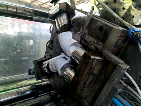 PVC injection molding machine application