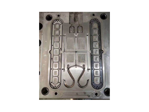 Plastic clothes hanger mould